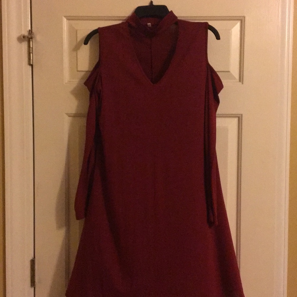 Cold shoulder burgundy dress